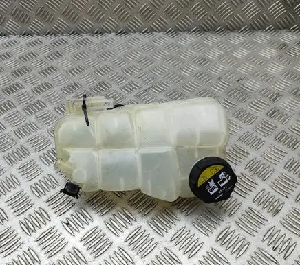 Volvo V40 Cross country Coolant expansion tank/reservoir 31338764