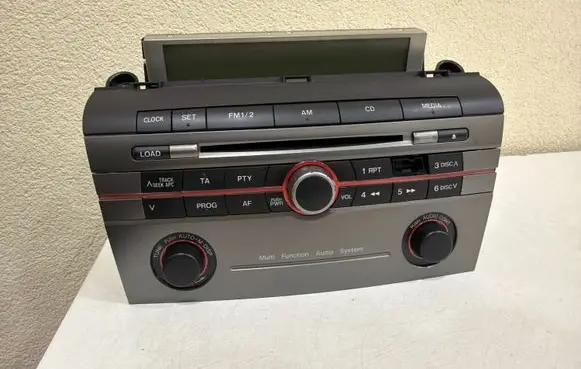 Mazda 3 I Radio/CD/DVD/GPS head unit 14794018