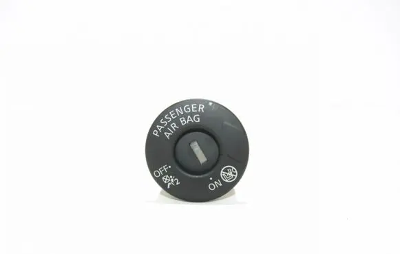 Nissan Qashqai Passenger airbag on/off switch 