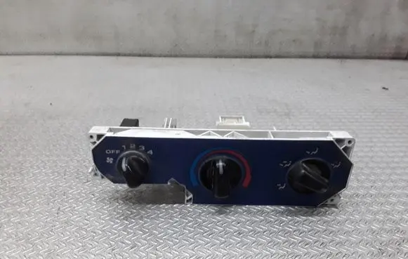 Honda HR-V Climate control unit