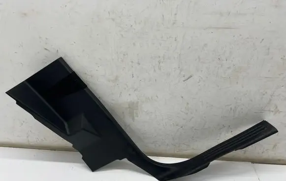 Ford Ranger IV Rear sill trim cover N1WBE31007A