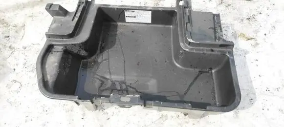 Toyota Corolla Verso E121 Glove box 5853313010 58533-13010