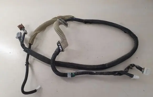 Nissan X-Trail T31 Tailgate/trunk wiring harness 24052JG00A