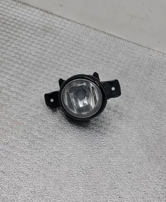 Renault Clio III Front fog light 89201782 8200002470