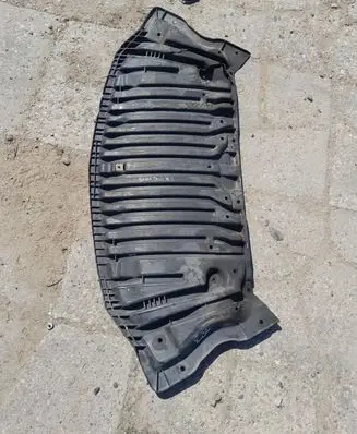 KIA Sportage Engine splash shield/under tray