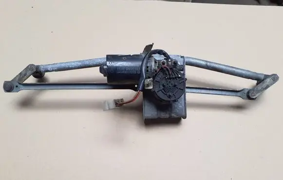 Volkswagen II LT Front wiper linkage and motor 3397020383