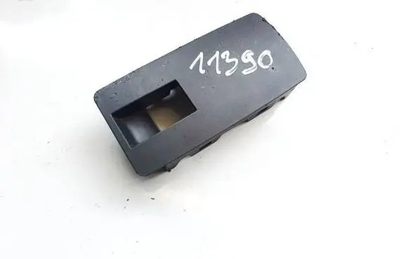 Opel Insignia A Front door window switch trim 13222229