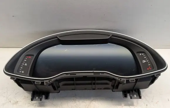 Speedometer (instrument cluster)