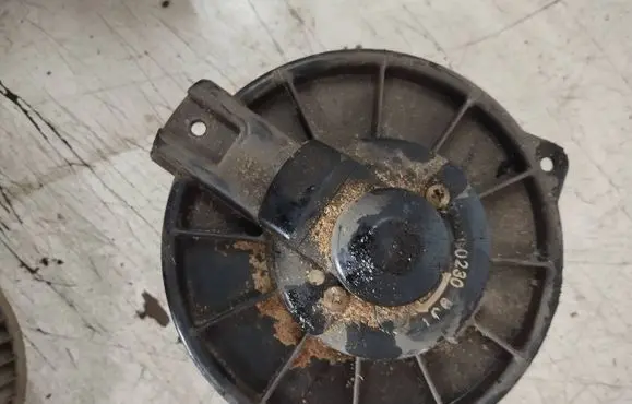 Heater fan/blower