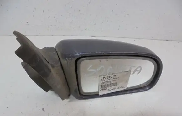Hyundai Sonata Manual wing mirror 