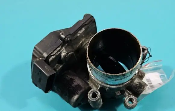 Volkswagen Tiguan Throttle body valve 03L128063E IMPRK1420359