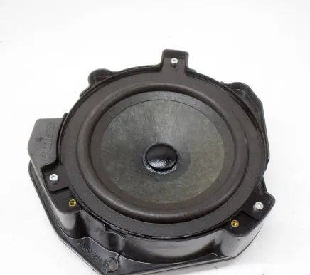 Maserati Ghibli Front door speaker 670006728 670002106