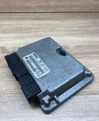 Opel Zafira A Engine control unit/module ECU 24417169 0281010268