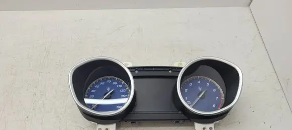 Maserati Ghibli Speedometer (instrument cluster) 670009777 5550102919
