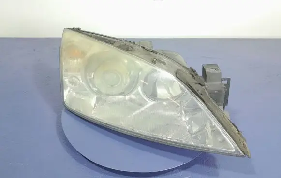 Ford Mondeo Mk III Headlight/headlamp 1S71-13005-CJ