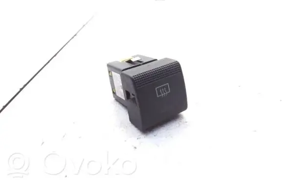 Opel Vectra B Windscreen/window heater switch 09134506 501776