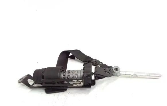 Volvo V70 Front seatbelt 30662744