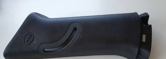 Hyundai Santa Fe Seat belt trim 868602B010