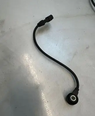 Volkswagen Transporter - Caravelle T4 Detonation knock sensor 030935377