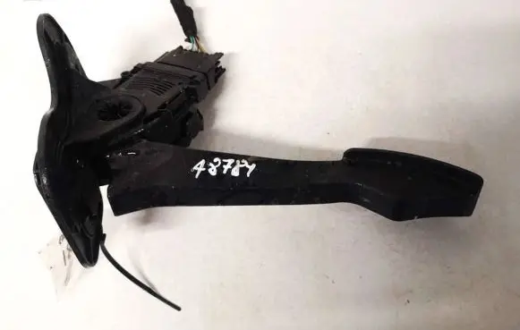 Ford Transit Accelerator throttle pedal 6c119f836cb 6c11-9f836-cb