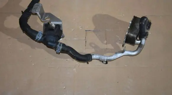 Porsche Cayenne (9Y0 9Y3) Engine oil radiator 