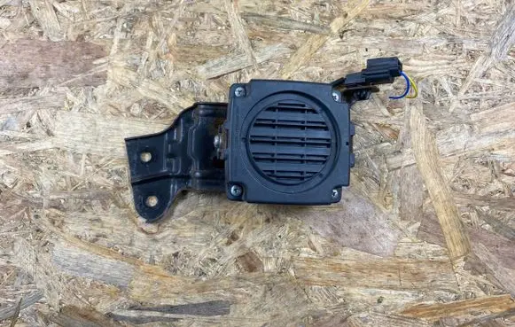 Nissan Leaf II (ZE1) Other interior part 281H03NF1A