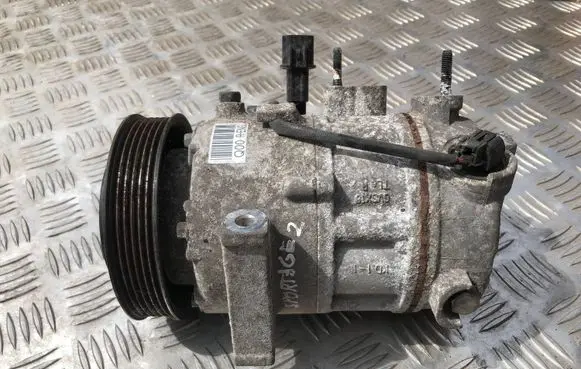 KIA Sportage Air conditioning (A/C) compressor (pump) F500NFFEA02