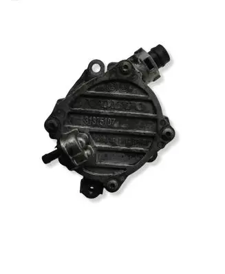 Volvo V40 Vacuum pump 31375107