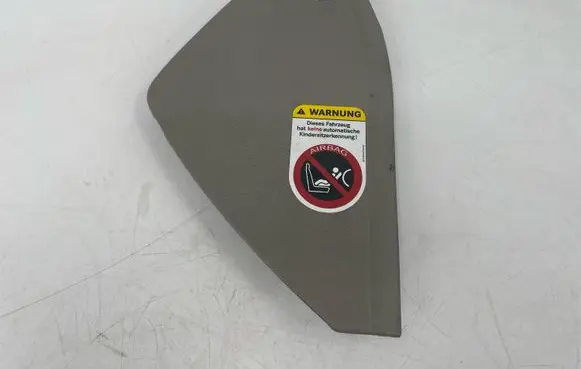 Mercedes-Benz E W211 Dashboard side end trim 2116800478