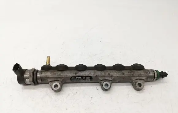 Nissan X-Trail T31 Fuel main line pipe