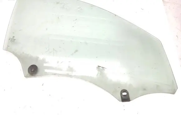 Peugeot 308 Front door window glass four-door 43R009007 E000189
