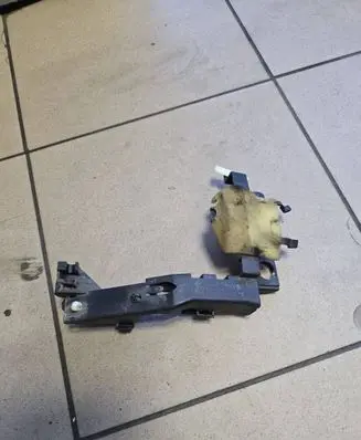 Volkswagen PASSAT B5 Steering wheel axle 3B0971824B