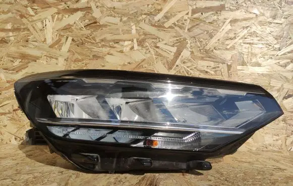 Volkswagen PASSAT B8 Headlight/headlamp 3G1941036F 3327725