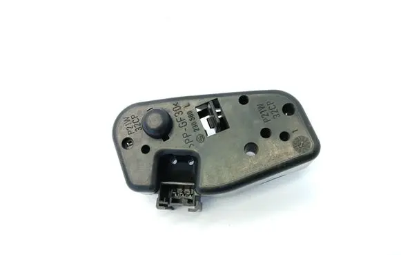 BMW 3 E46 Tail light bulb cover holder 8374807 230569L