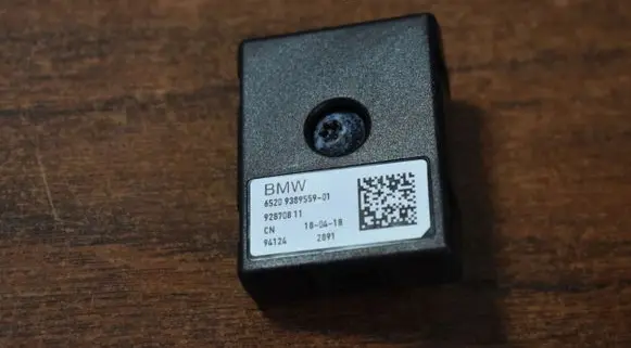 BMW X3 G01 Trunk lid opening control unit 9389559