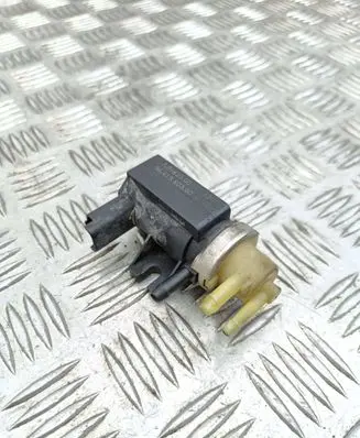 Citroen C4 I Picasso Turbo solenoid valve 9661960380