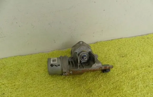 Opel Corsa D Power steering pump 26146123