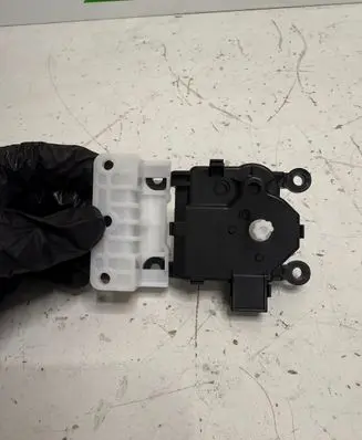 Mazda 2 Air flap motor/actuator