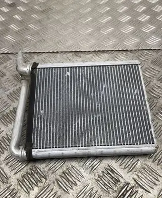 Lexus CT 200H Heater blower radiator