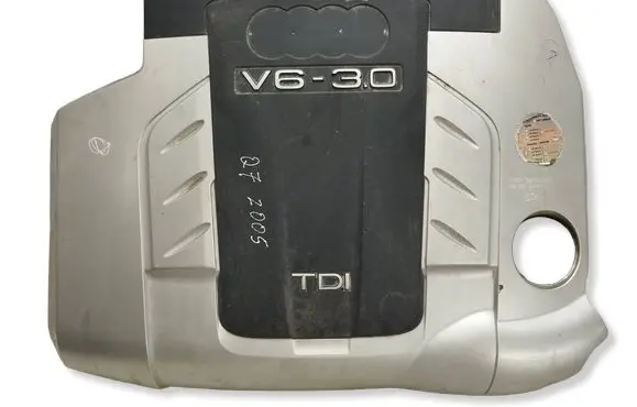 Audi Q7 4L Engine cover (trim) 4L0103925 PA6G10M20