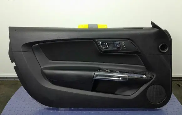 Ford Mustang VI Door card panel trim set