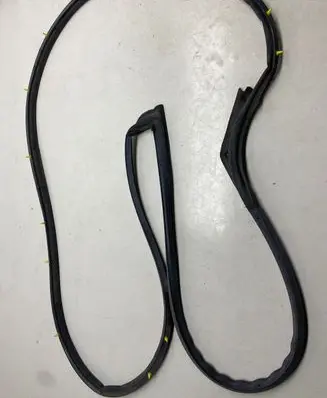 Toyota Auris E180 Rubber seal front door (on door) 6786202250