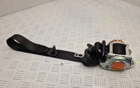 Mercedes-Benz A W177 AMG Front seatbelt 3063559 KR1WL6U1EE 309465799228A