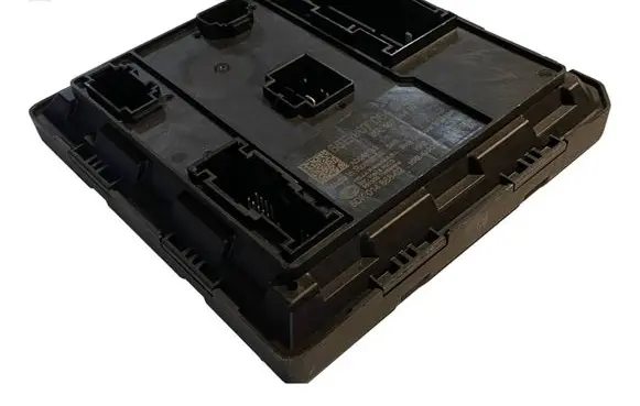 Audi A5 Central body control module 85E907064BE