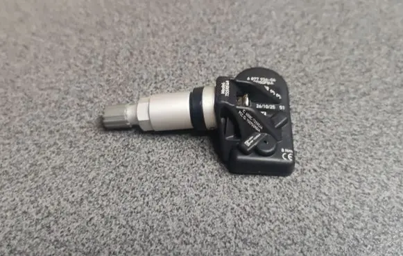 Mercedes-Benz A W177 AMG Tire pressure sensor 687793604