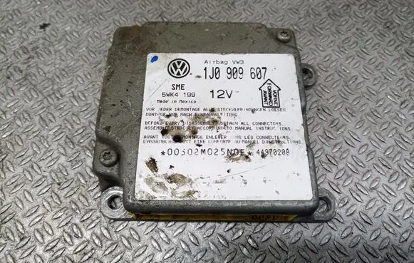 Volkswagen PASSAT B5 Airbag control unit/module 1J0909607