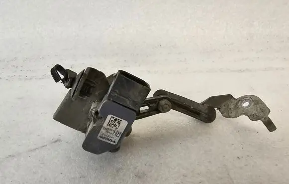 Volvo S90, V90 Rear air suspension level height sensor 31476758
