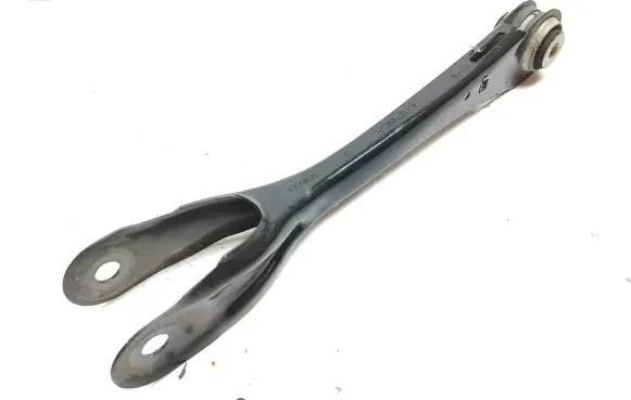 BMW 5 G30 G31 Rear control arm 6893528