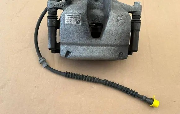 Volkswagen ID.4 Front brake caliper 1EA615105H 240122326 YAZ003Y01FQ