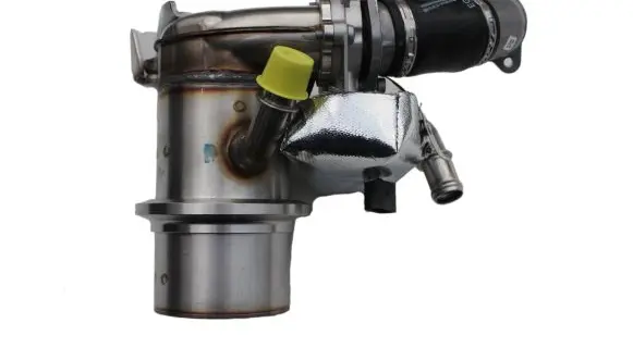 Volkswagen Scirocco EGR valve 04L131512G